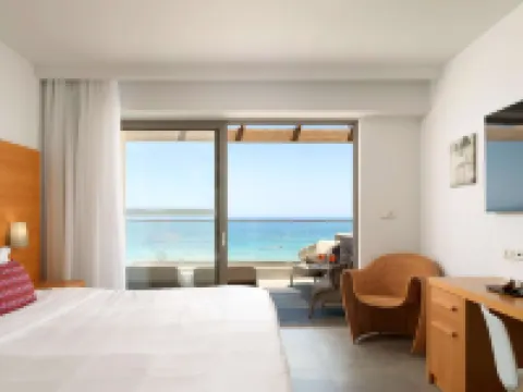 ハイ ビーチ ホテル マリアのホテル