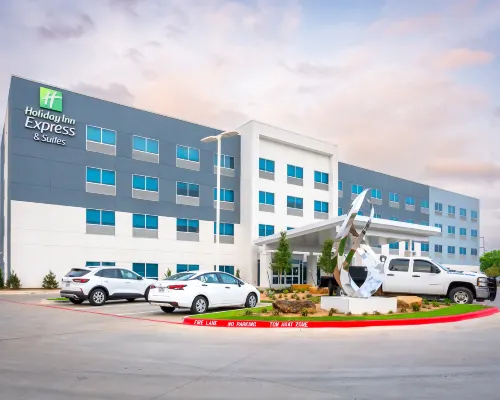 Holiday Inn Express & Suites WACO DOWNTOWN by IHG Hotels in Waco