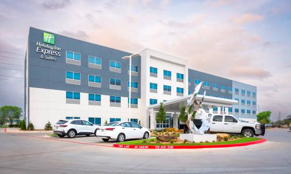 Holiday Inn Express & Suites Waco Downtown by IHG