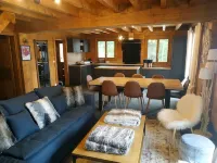 Quiet, typical chalet with breathtaking views Hotel a Vénosc