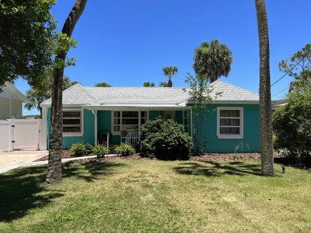 Coastal home on the Halifax River in Port Orange, FL!