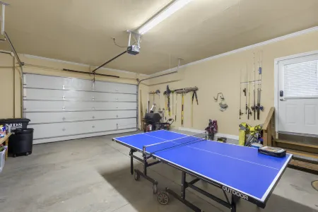 Gourmet Kitchen and Stunning River Views - Serene Retreat