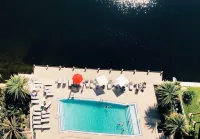 Private Rooftop and Breathtaking Views - Stunning Penthouse Oasis