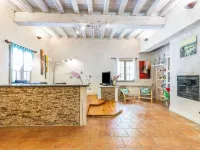 L'Oliveraie Hotels in Caromb