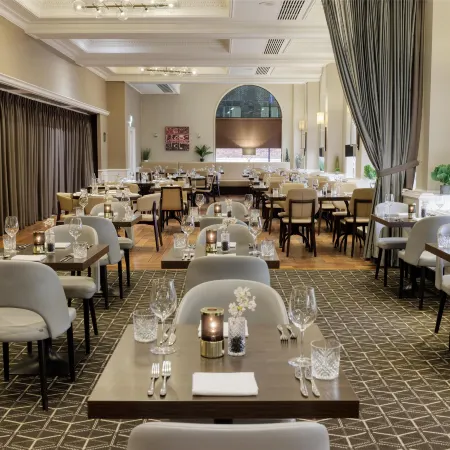 Hilton York Отели рядом с достопримечательностью «Башня Клиффордс»