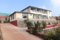 Maitri Retreat