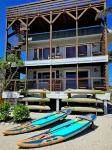 30 Seconds to Beach Path! Tiki Bar with Outdoor TV! Bikes, Kayaks, Sups & More!