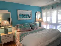 Scenic Patio and Fishing Pier Access - Charming Florida Hideaway
