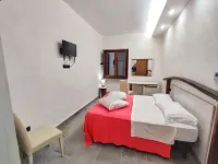 Palazzo Iaquinta - Rooms, Restaurant & Wellness Hotels in Monte Cicerale