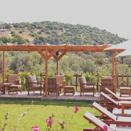 Ataviros Hotel