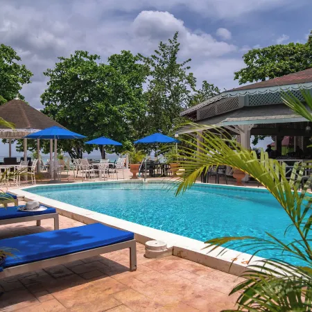 Merrils Beach Resort II