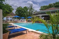 Merrils Beach Resort II - Pools