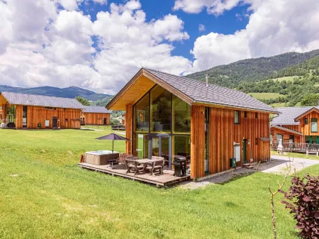 Appealing Chalet with Infrared Sauna