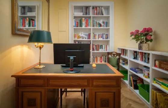 Appartement-Hotel an der Riemergasse Отели рядом с достопримечательностью «Церковь Святого Петра»