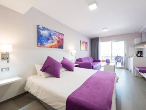 eó Hotel Corona Cedral