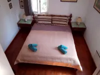 Stunning House - Sleeps 11, Terrace & Sea View Hoteles en Sifnos