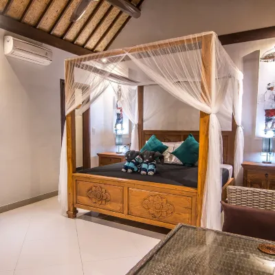 Bali Santi Bungalows Hotels near White Sand Beach