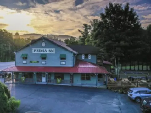 The Pineola Hotels in Avery County