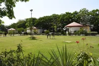 The Desert Den - Little Rann of Kutch Hotels near Rana Of Pedhada Bhavan