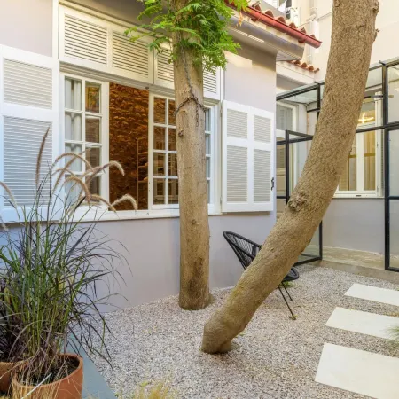 Incomparable Plaka's Luxury Apt Private Pool