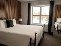 Au Sommet du Lac Magog Hotels in Magog