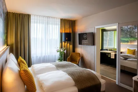 Hotel Restaurant Elbebrücke Отели рядом с достопримечательностью «Pagode»