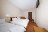 Hotel Lecadin - balcony