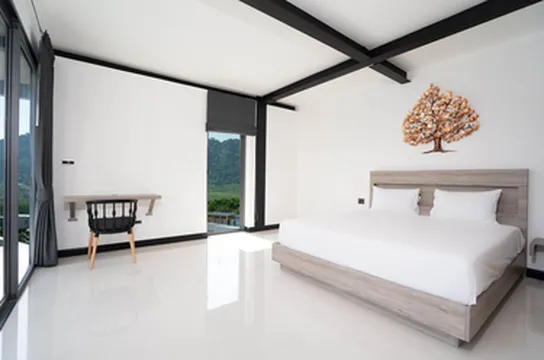 รูปภาพของพูลวิลล่าที่ทันสมัย ซันเซ็ต การ์เด้น 4