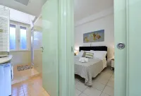 Purpo in Cattolica With 1 Bedrooms and 1 Bathrooms