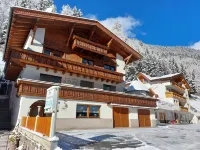 Apart Frühstückspension Stark Hoteles en Gemeinde Kappl