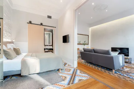 Fuster Apartments by Aspasios