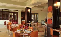 Cresta President Hotel - Breakfast
