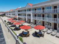 Desert Sand Resort Hotels in Stone Harbor