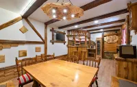 Luxury Villa in Vinogradi Ludbreski - Pools