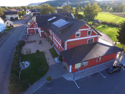Landhotel Grabinger Hotels in Nittenau