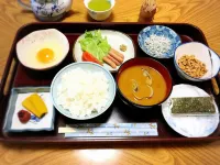 Minshuku Takahashi Kashibuneten - servizio colazione