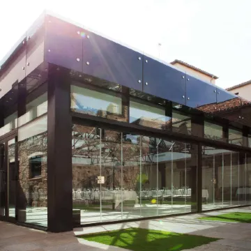 Sofraga Palacio Отели рядом с достопримечательностью «City Hall»