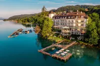 Hotel Schloss Seefels Отели в г. Фельдкирхен-ин-Кернтен