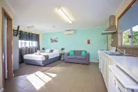 Tasman Holiday Parks - Albany Hotels in Centennial Park