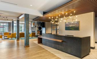 Cambria Hotel Lake Placid - Lakeside Resort