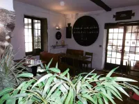 Le Relais des Vieilles Postes Hotels in Champagneux