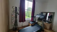 Extra Large One Bedroom Flat with Parking