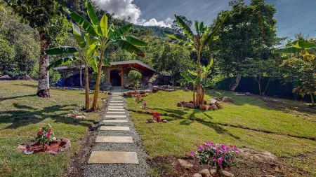 Rocka Verde Retreat Отели в г. Перес Селедон