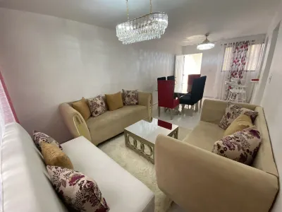 9DR 3-Bedroom Apartment Near Monumental Area Hotels in 