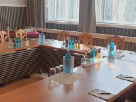 Hotel Wippertal - Voll Klimatisiert ベルンブルクのホテル