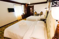 Hotel Luna Annex فنادق في فيغان
