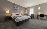 Coachmans Inn Warwick Hotels in Warwick