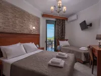 Paradise Hotels in Volvi