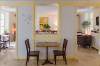 Domaine de Marguerite Hotels in Saint-Cyr-sous-Dourdan
