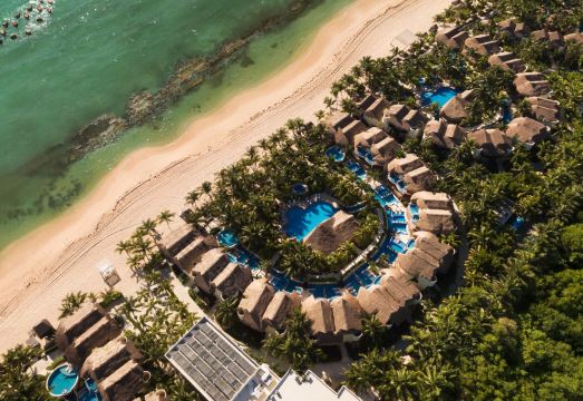 Casitas Royale Over view